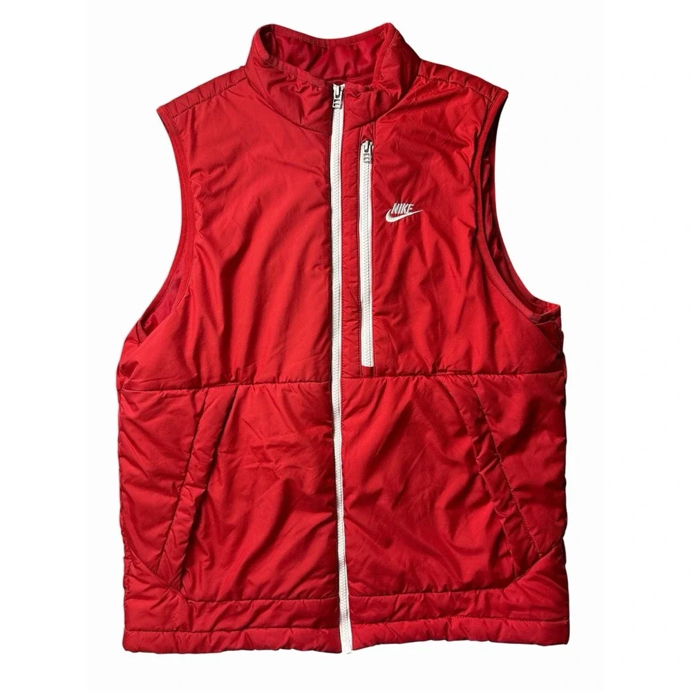 Nike Sportswear Therma-Fit Legacy Vest Size Medium Men's Red (P1)